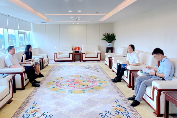 中小擔(dān)保與進(jìn)出口銀行廣西分行、郵儲銀行廣西區(qū)分行洽談業(yè)務(wù)合作